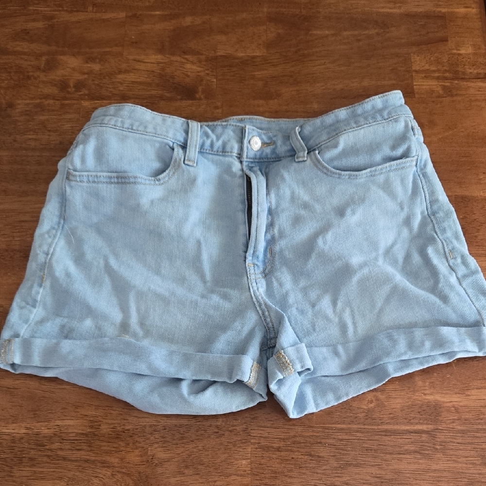 Old Navy Light Blue Jean Shorts high-rise wow